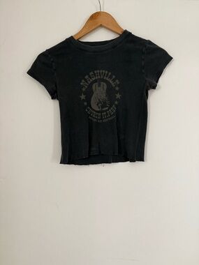 Black Brandy Melville Nashville Graphic Cropped Tee